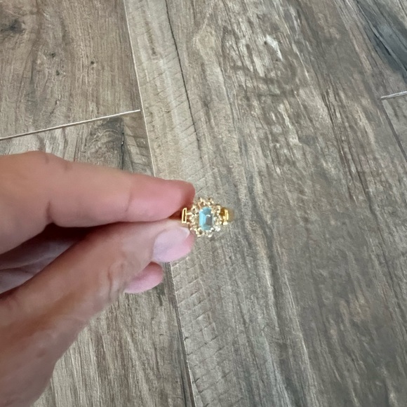 Blue Gemstone & Rhinestone Ring - Picture 3 of 5